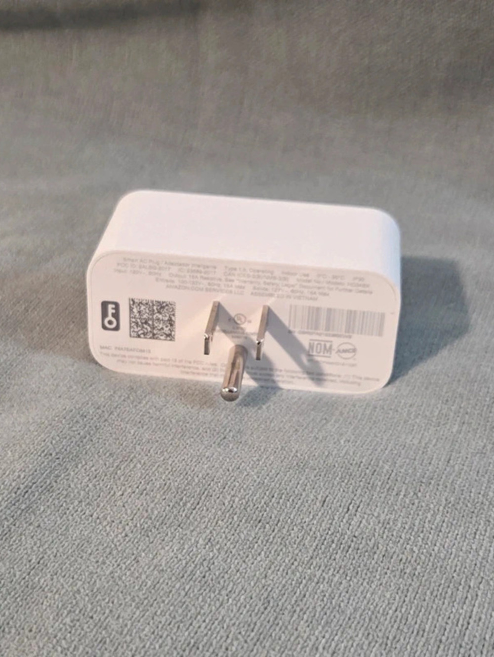 White Smart Plug Outlet Adapter with Power Button - Picture 3 of 3